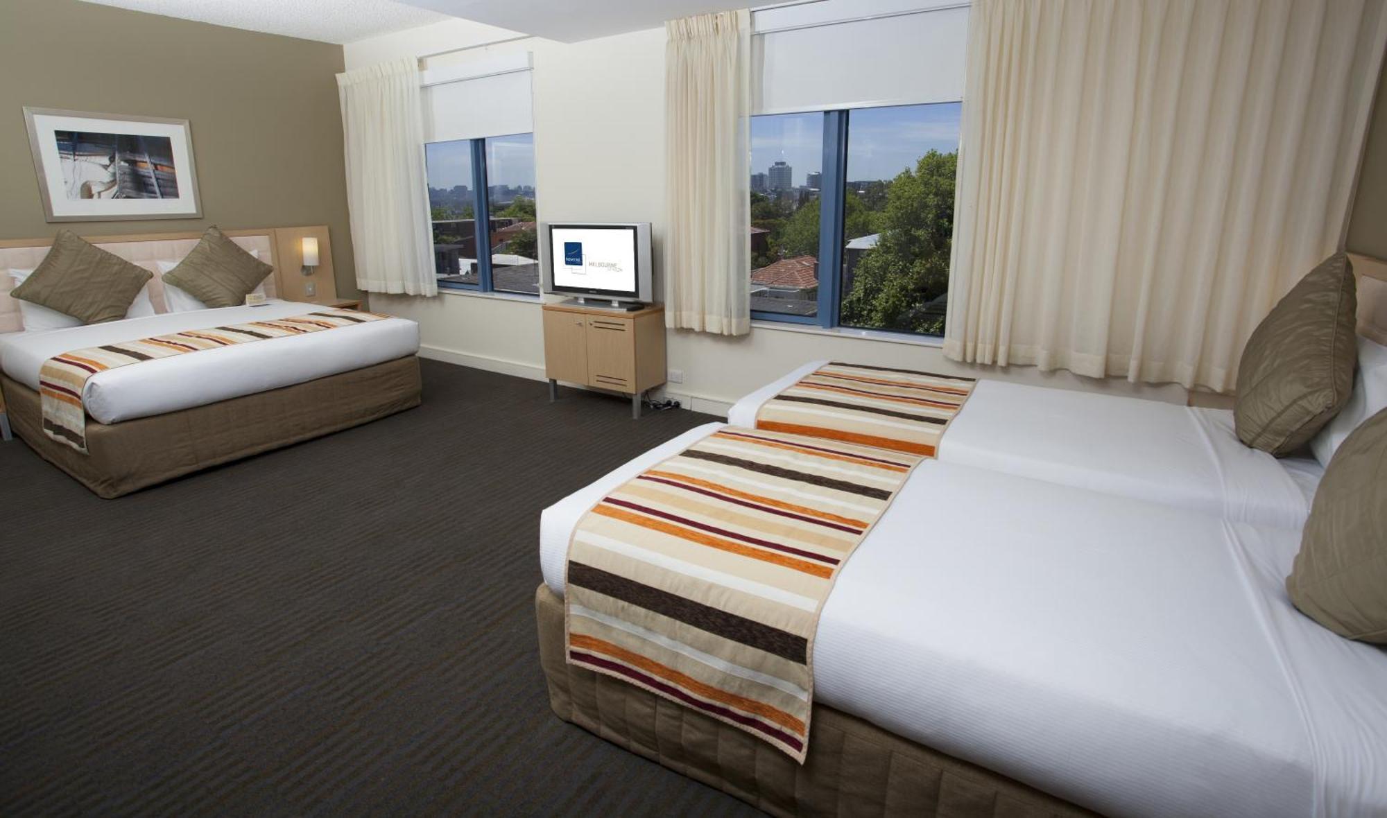 Novotel Melbourne St Kilda Екстериор снимка